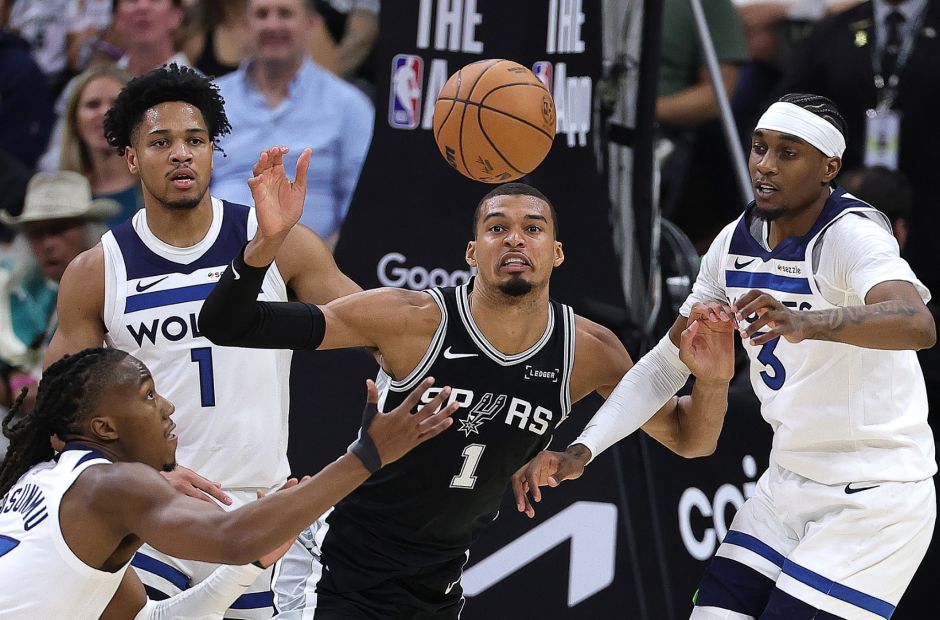 马刺天王山擒狼总分3-2！NBA半决赛战报：文班亚马27+17引六人上双 爱德华兹20分 附比赛录像回放