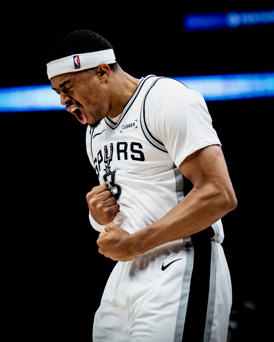 NBA半决赛录像完整版-马刺vs森林狼G4全场回放（5.11）文班亚马肘击里德被驱逐！附比赛数据战报